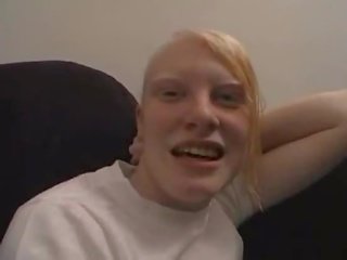 Albino jää imeb ja fucks