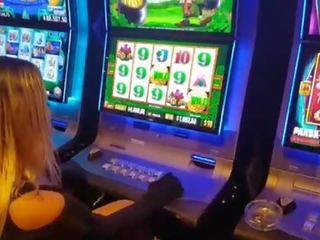 Cassino em las vegas &excl; dei kappale desconhecido sem camisinha &excl;&excl; paty bumbum&comma; el toro de oro